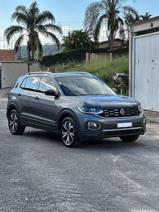 VOLKSWAGEN T-CROSS 1.4 250 TSI TOTAL FLEX HIGHLINE AUTOMÁTICO
